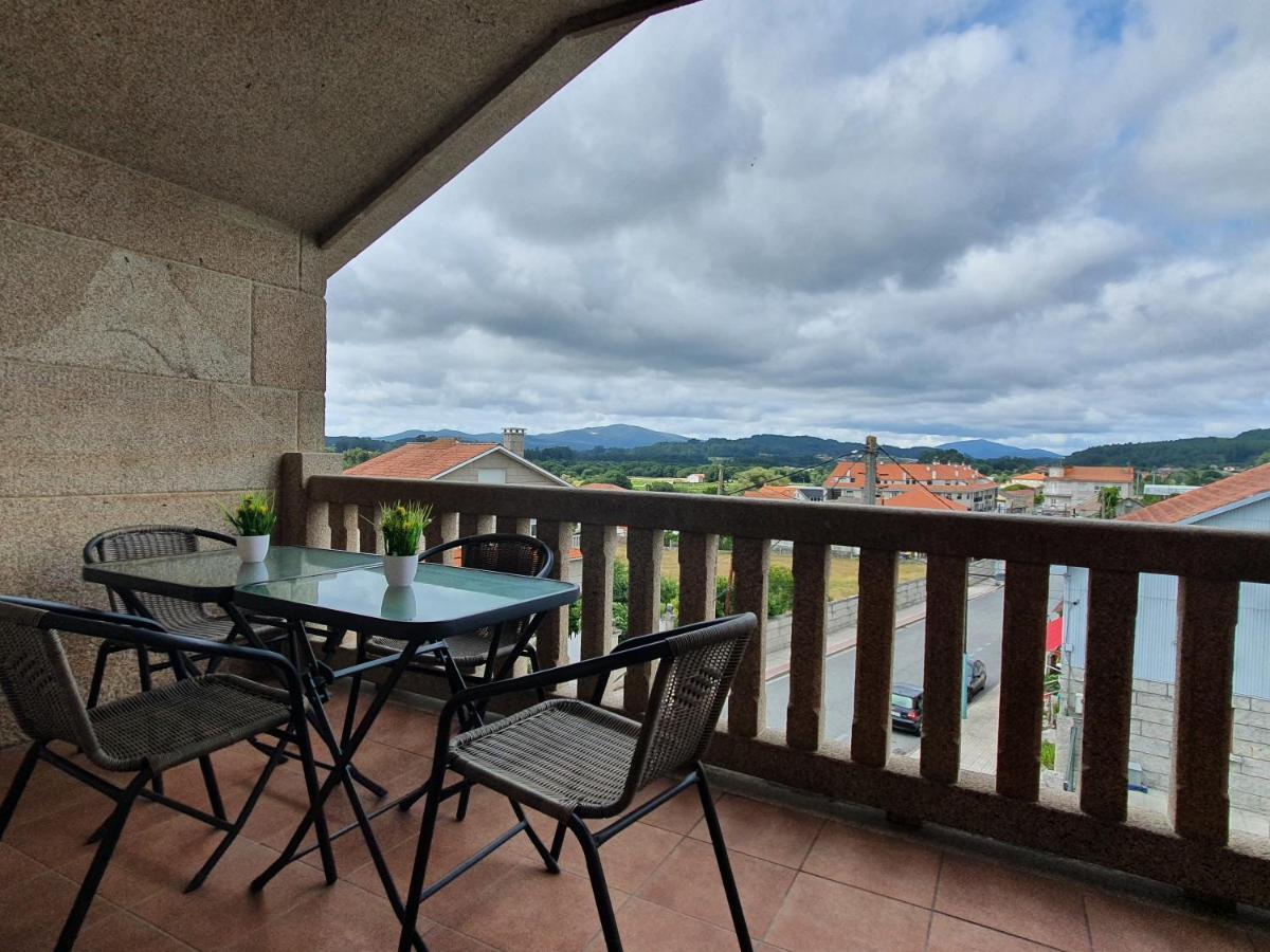 Apartamento A Casa Da Feira Pontevedra Luaran gambar